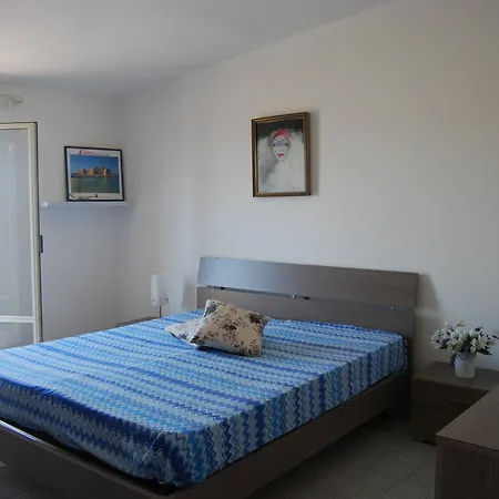 Japigium Attico Poseidonia Apartment *