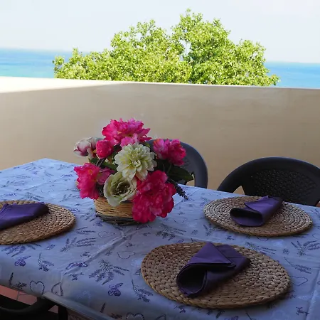 Apartment Japigium Attico Poseidonia Isola Di Capo Rizzuto